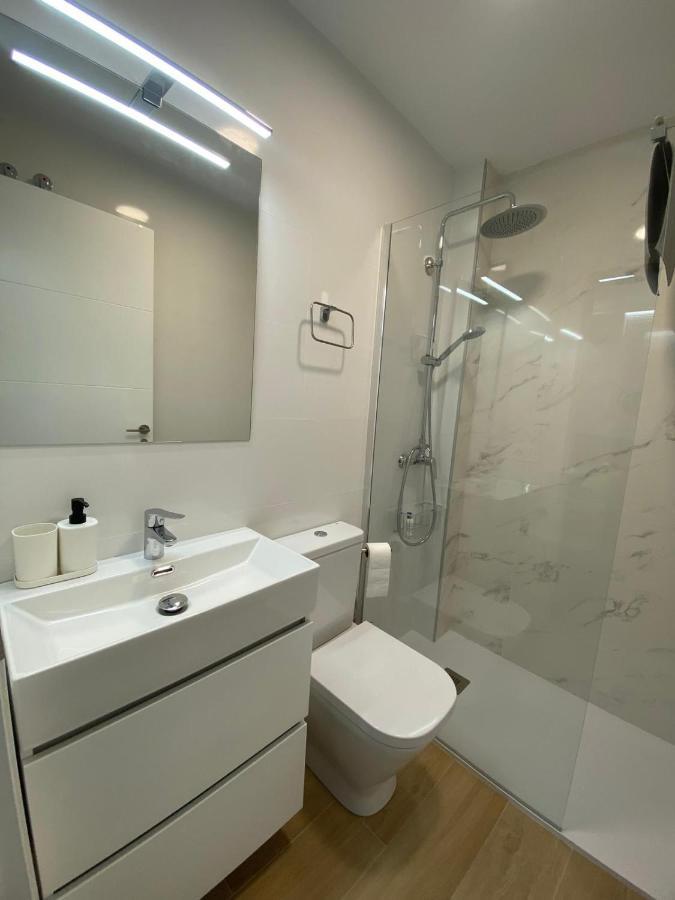 Lovely Private Suite Center مالقة المظهر الخارجي الصورة